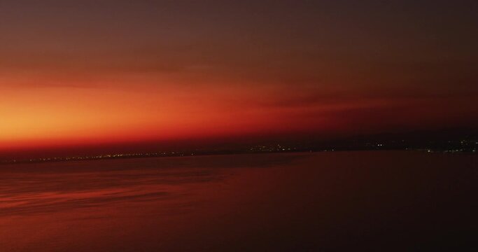 日の出 日の入り のストック写真 ロイヤリティフリーの画像 ベクター およびビデオ Adobe Stock