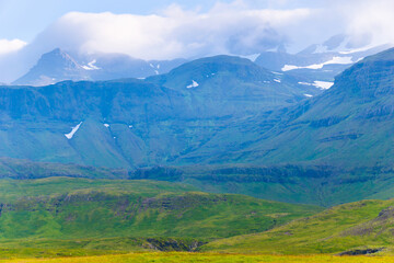 Fototapeta premium Mountains in Iceland - HDR photograph