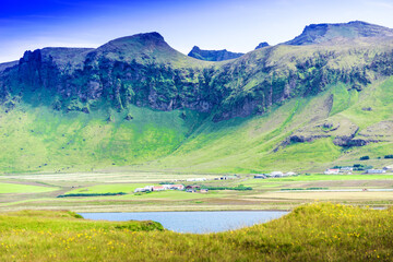 Fototapeta premium Mountains in Iceland - HDR photograph