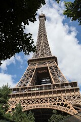 Eiffel Tower TrocadÃ©ro Gardens Sky Cloud Daytime Nature