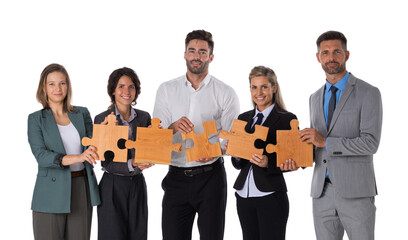 Fototapeta na wymiar Business people assembling jigsaw puzzle