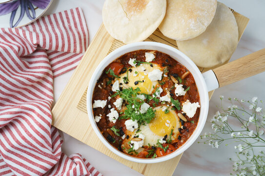 ARABIAN SUNRISE Breakfast Food With Pita Bread Served In A Dish Isolated On Table Side View Of Arabian Breakfast