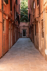 Plakat narrow street in venice