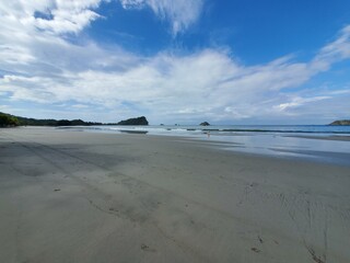 Cloud Water Sky Natural landscape Coastal and oceanic landforms Cumulus