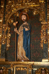 Baroque altarpiece with the carving of Saint James pilgrim in Roncesvalles - obrazy, fototapety, plakaty