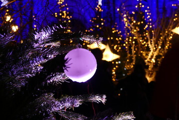 Boules de noel, lumineux, scintillant 