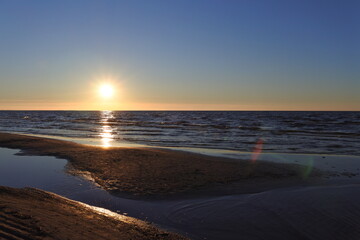 Obraz premium sunset at the beach