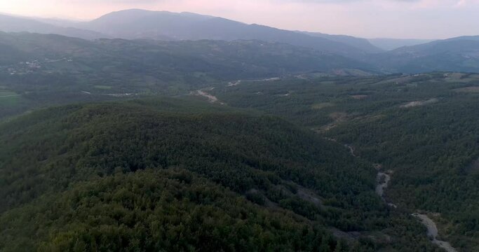 Appennino Tosco Emiliano visto dal Drone