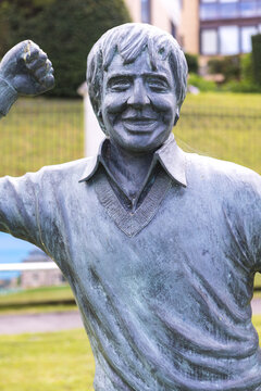 Pedre&ntilde;a (Cantabria), Spain &ndash; June 28, 2022: Close-up of the statue of the late golf player Severiano Ballesteros in his hometown of Pedre&ntilde;a. Severiano Ballesteros was one of the best golf players.