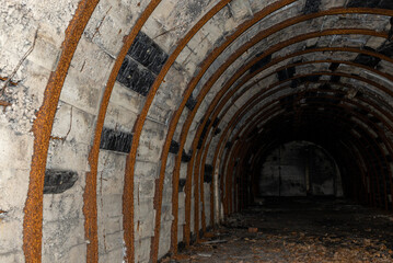 Kędzierzyn-Koźle, Sławięcice, obóz koncentracyjny, 2 wojna światowa, wwII, wnętrze schronu przeciwlotniczego, sklepienie, tunelowe, Salzgitter-Bunker, Krankenhäuser (7).