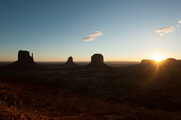 Monument Valley Monument Valley Sky Cloud Natural landscape Highland