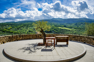 Fototapeta premium View of the town and surrounding Tuscan countryside of the town of Seggiano Tuscany Italy