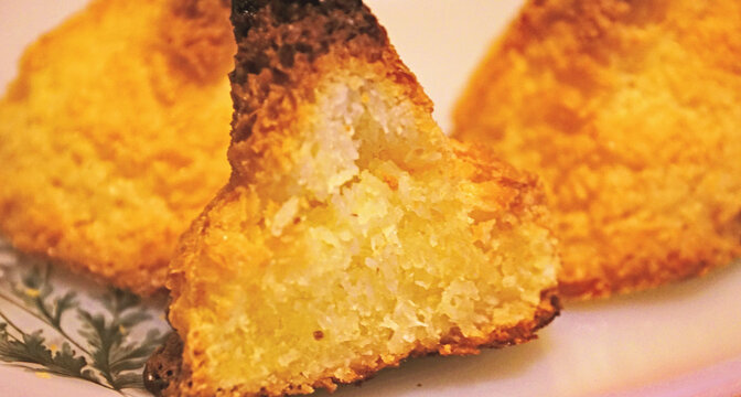 Galletas de coco en bandeja de horno

