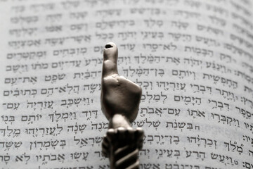 Faith and religion. Judaism.