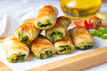 Turkish Tepsi Boregi, Round Borek, Tray pastry (Turkish name; rulo borek - sigara boregi). Spinach Pie.