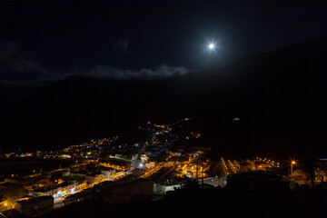 fotograf&iacute;a nocturna del campanario de joapira, municipio de la frontera, isla de el hierro, islas canarias, espa&ntilde;a.