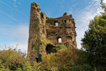 Fototapeta na wymiar Castle remains in Clonea