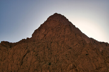 Todra gorge in Morocco, red rocks in Morocco, exploring the gorge, beautiful Moroccan landscape