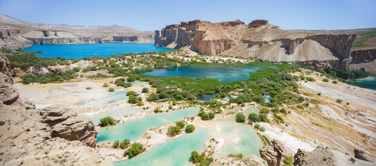 Beautiful blue lake of Band-e Amir National Park, one of the main tourist attractions in Afghanistan - obrazy, fototapety, plakaty