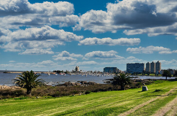 Fototapeta na wymiar Montevideo landscape, seafront beach and river