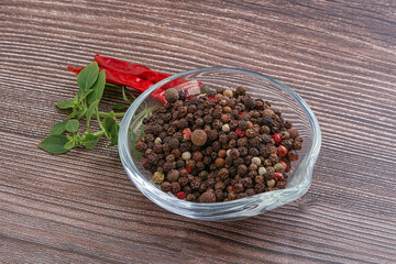 Red, black, yellow pepper mix