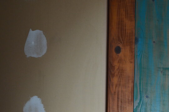 Mur de placo avec planches