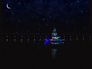 LORD SHIV
NIGHT VIEW OF MAHADEV
HAR HAR SHAMBHU
BERHAMPUR RAMLINGESWARAN
BERHAMPUR
ODISHA
INDIA
