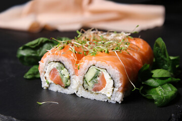 asian foods sushi rolls set