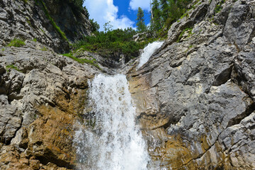Pazüelbach-Wasserfall bei Zürs am Arlberg / Lechquellengebirge. Vorarlberg (Österreich) © Ilhan Balta