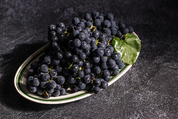 grapes in a bowl