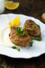 Roasted pork with lemon sauce