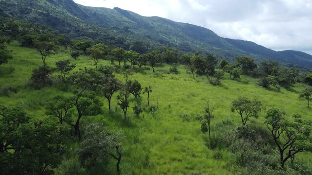 Montagne en Afrique 12 - Africa mountain - Guinee Conakry - taken with drone 