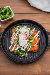 enchiladas rojas