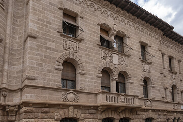 Obraz premium Architectural fragment of old Monaco Courthouse building. Monaco-Ville, Principality of Monaco.