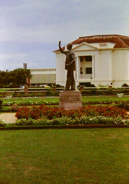 The Statue Of President Kwame Nkrumah In Front Of Parliament House In Accra, Ghana C.1960