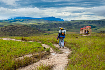 Obraz premium Expedition to Mount Roraima, approaching the mountain, Venezuela