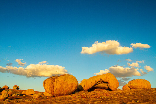 Lajedo do Pai Mateus - landscape of caatinga and brazilian wild - para&iacute;ba, brazil