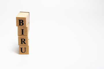 木ブロック　単語　言葉　インドネシア語　BIRU