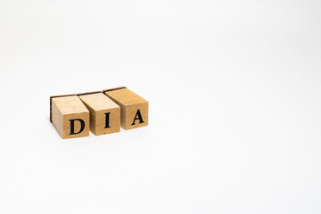 木ブロック　単語　言葉　インドネシア語　DIA