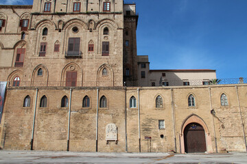 Obraz premium normal palace (actual parliament) in palermo in sicily (italy) 