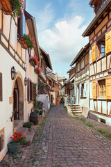 Fototapeta na wymiar street in the commune of Eguisheim France