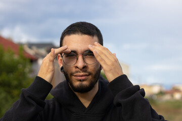young man from front looking incredulous