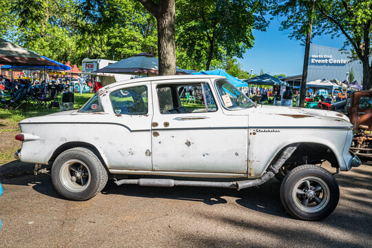 1959 Studebaker Lark Gasser