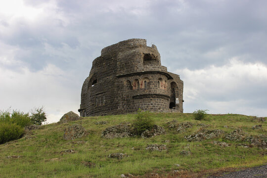 The Zebrnjak Memorial is a war memorial commemorate the Battle of Kumanovo , fought in 1912 as part of the First Balkan War . 