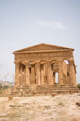 Obraz premium Ancient Greek Temple