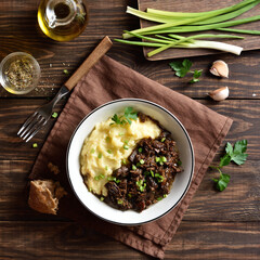 Mashed potatoes and slow cooked beef