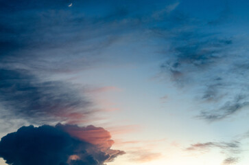 Fototapeta na wymiar Sunset sky light background 