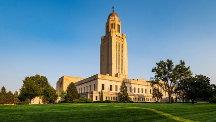 Fototapeta na wymiar Nebraska State Capitol in Lincoln