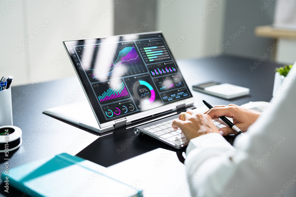 Aufkleber data analyst using data analytics kpi
