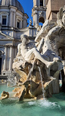 Statua di Zeus nella fontana del Bernini